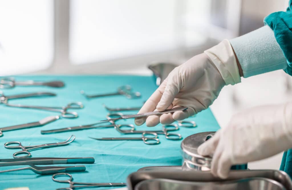 No-scalpel vasectomy